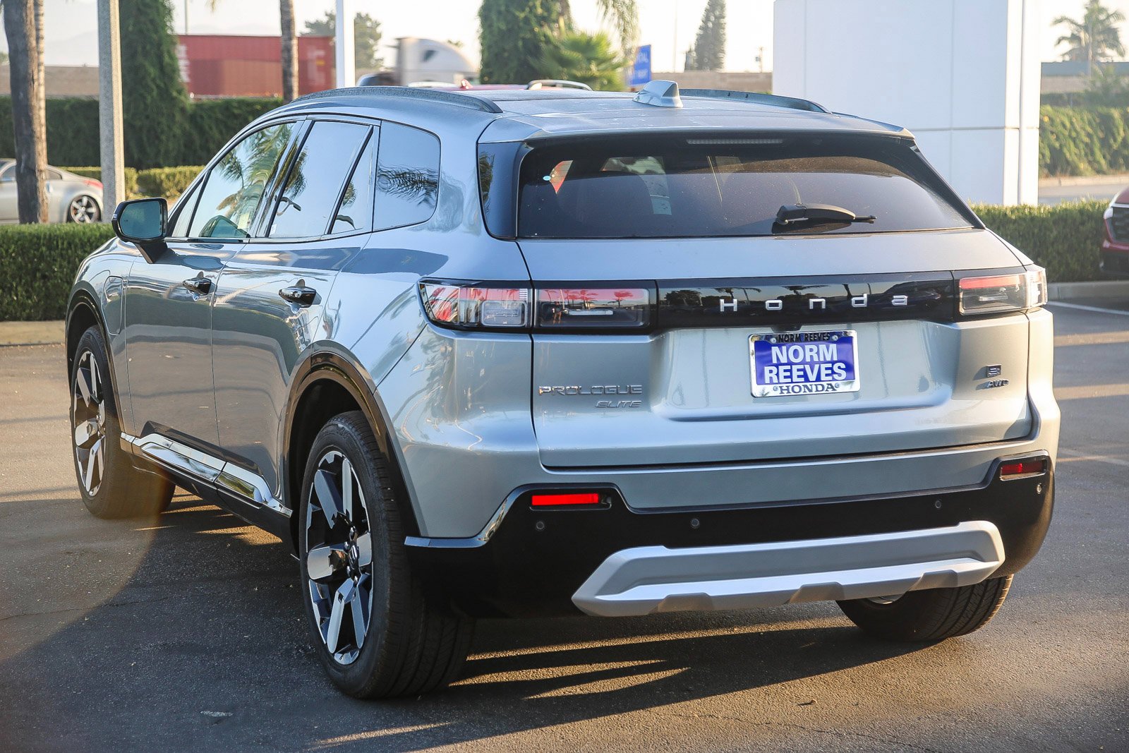 New 2026 Mercury Silver Metallic Honda Elite AWD image 6
