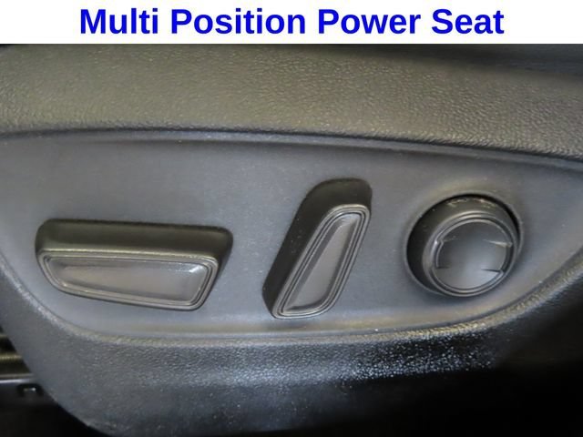 Used 2023 White Toyota XLE image 19