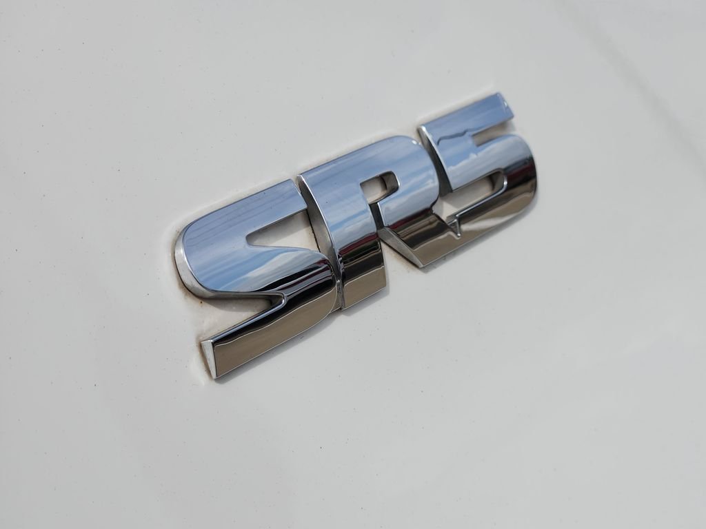 Used 2016 Super White Toyota SR5 Premium image 12