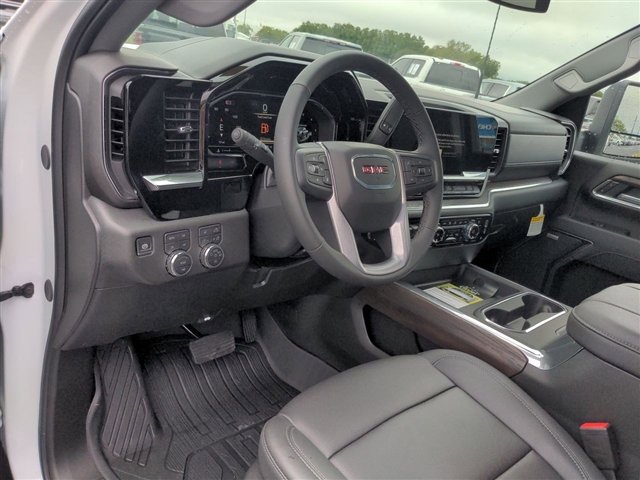 2025 GMC Sierra 3500HD SLT - Photo 69