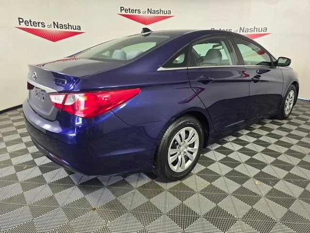 Used 2013 Blue Hyundai GLS image 7