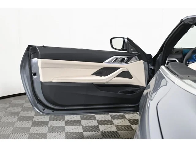 2026 BMW 4 Series 430i - Photo 35