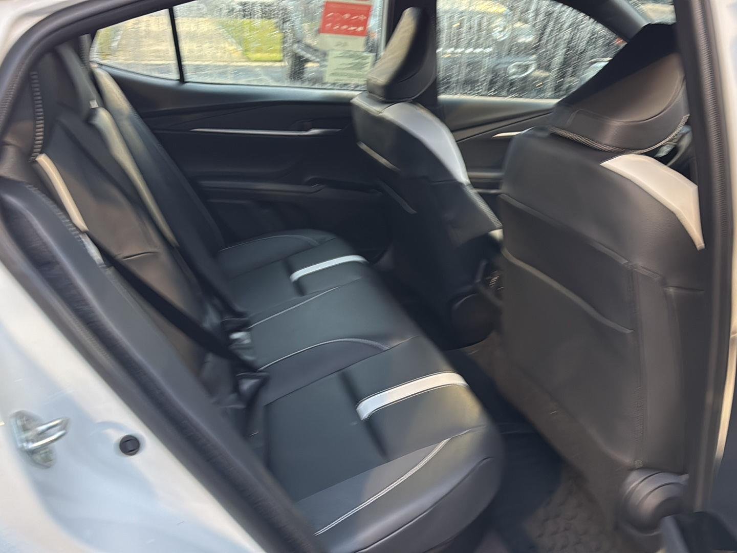 New 2026 Ice Cap Toyota SE image 11