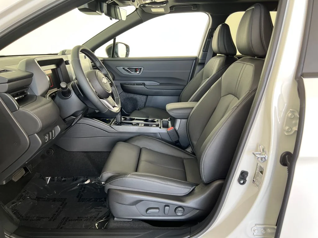 New 2026 CRYSTAL WHITE PEARL Subaru Touring image 11