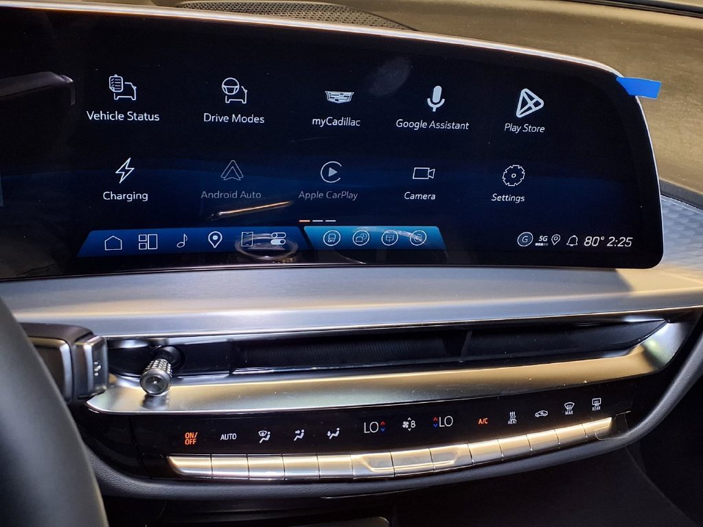 2027 Cadillac LYRIQ Sport - Photo 18