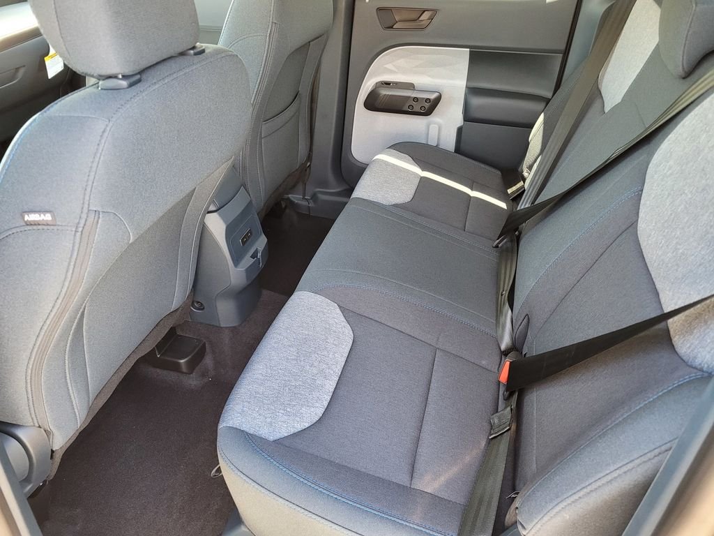New 2026 Azure Gray Metallic Tri-Coat Ford XLT image 6