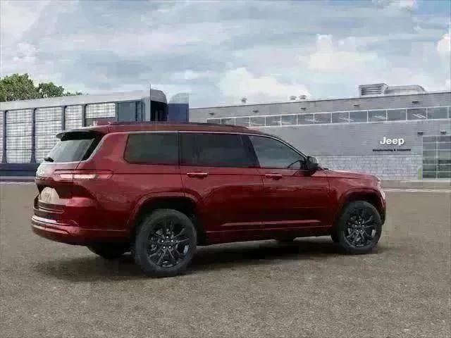 New 2026 Velvet Red Pearl-Coat Exterior Paint Jeep Limited image 57