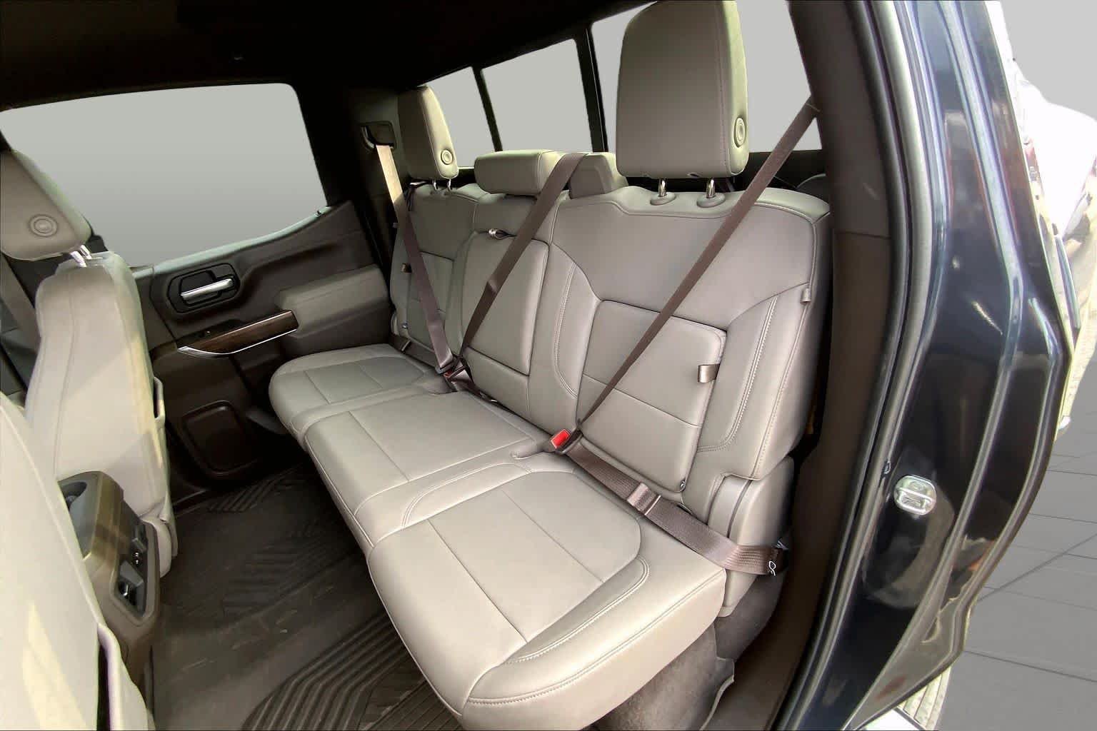 Used 2021 Shadow Gray Metallic Chevrolet RST image 18