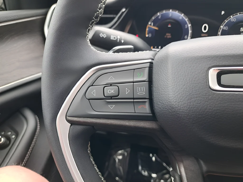 New 2026 White Jeep Altitude image 29