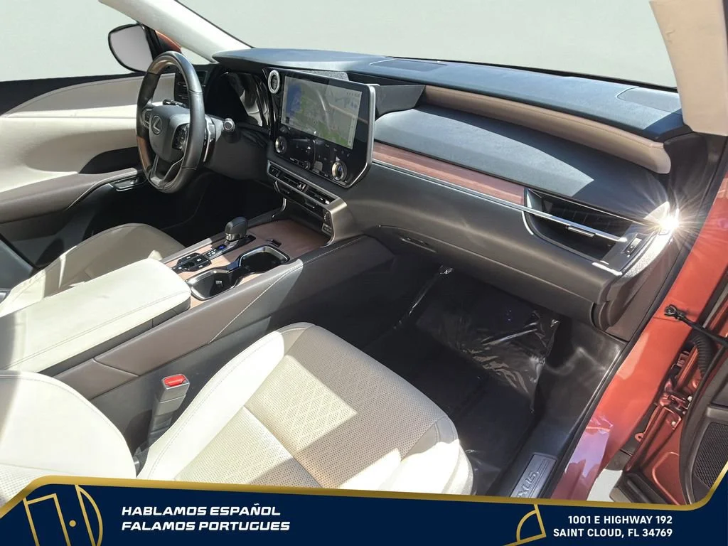 Used 2023  Lexus RX 350 image 37