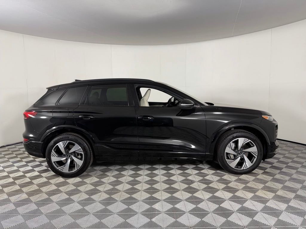 Used 2025 Black Audi Premium Plus quattro image 3