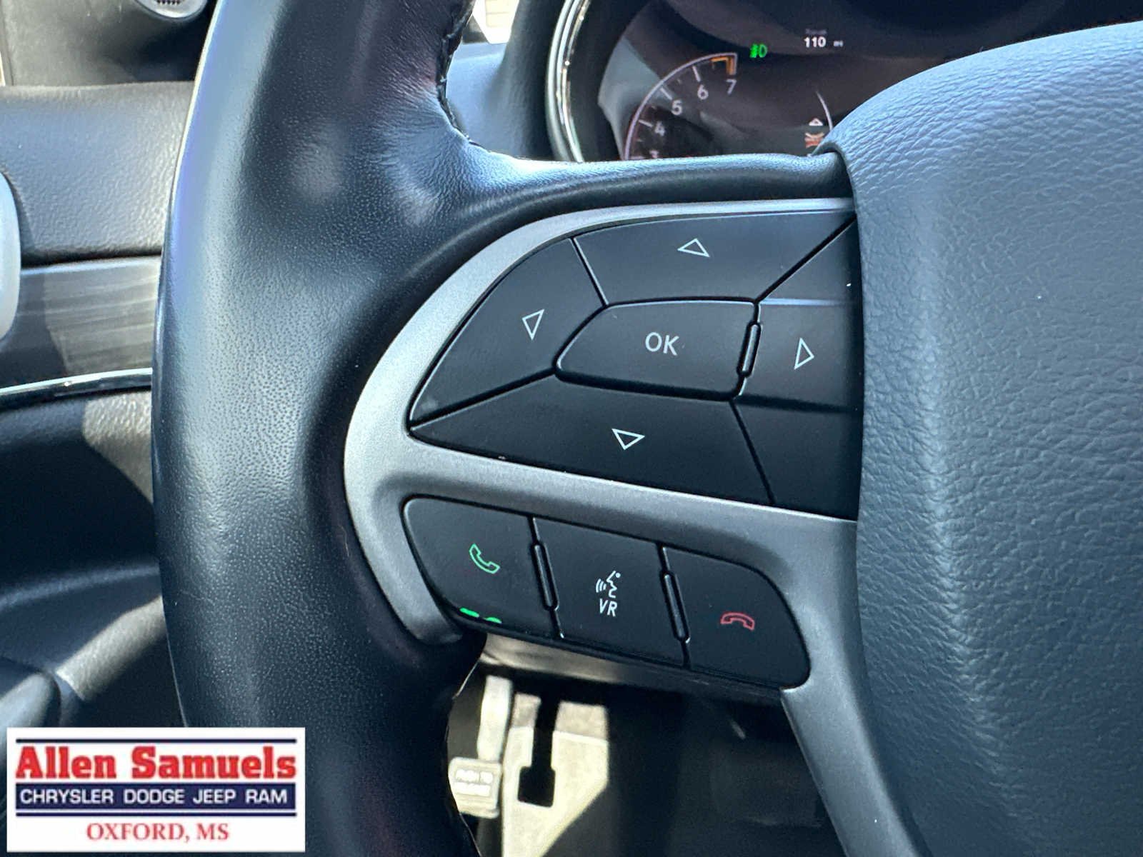 Used 2022 Bright White Clearcoat Jeep Limited image 19