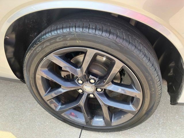 Used 2022 Triple Nickel Clearcoat Dodge SXT image 18