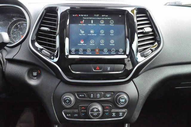 Used 2022 Gray Jeep Limited image 35