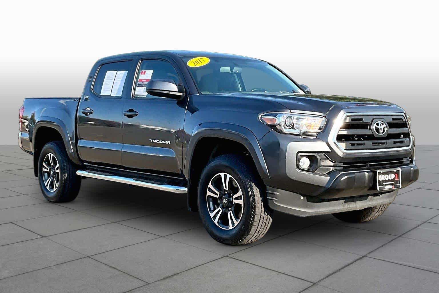 Used 2017 Magnetic Gray Metallic Toyota SR5 image 2