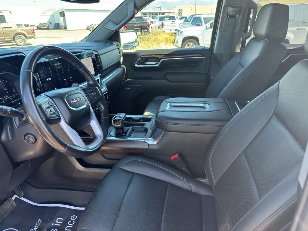 Used 2022 Silver GMC SLT image 5