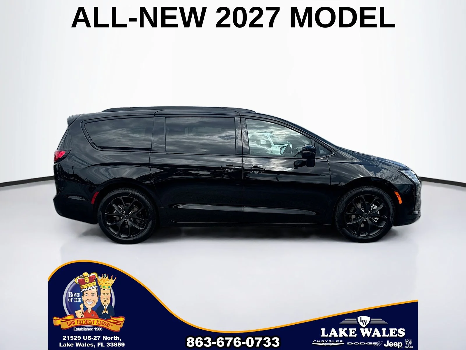 New 2027 Diamond Black Crystal Pearl-Coat Exterior Paint Chrysler Limited image 7