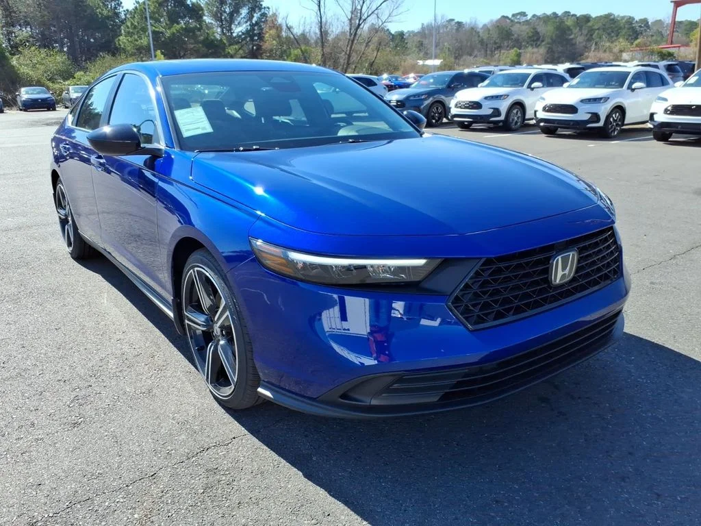 2025 Honda Accord Hybrid Sport's photo