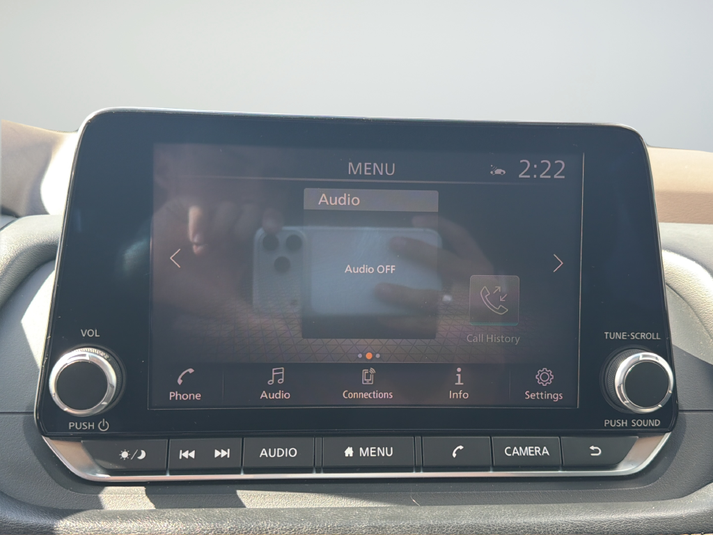 Used 2021 Blue Nissan SV image 40