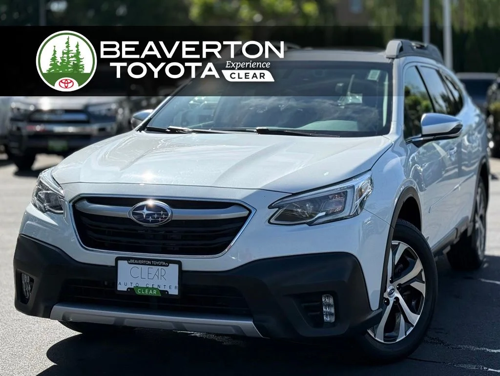 2022 Subaru Outback Touring's photo