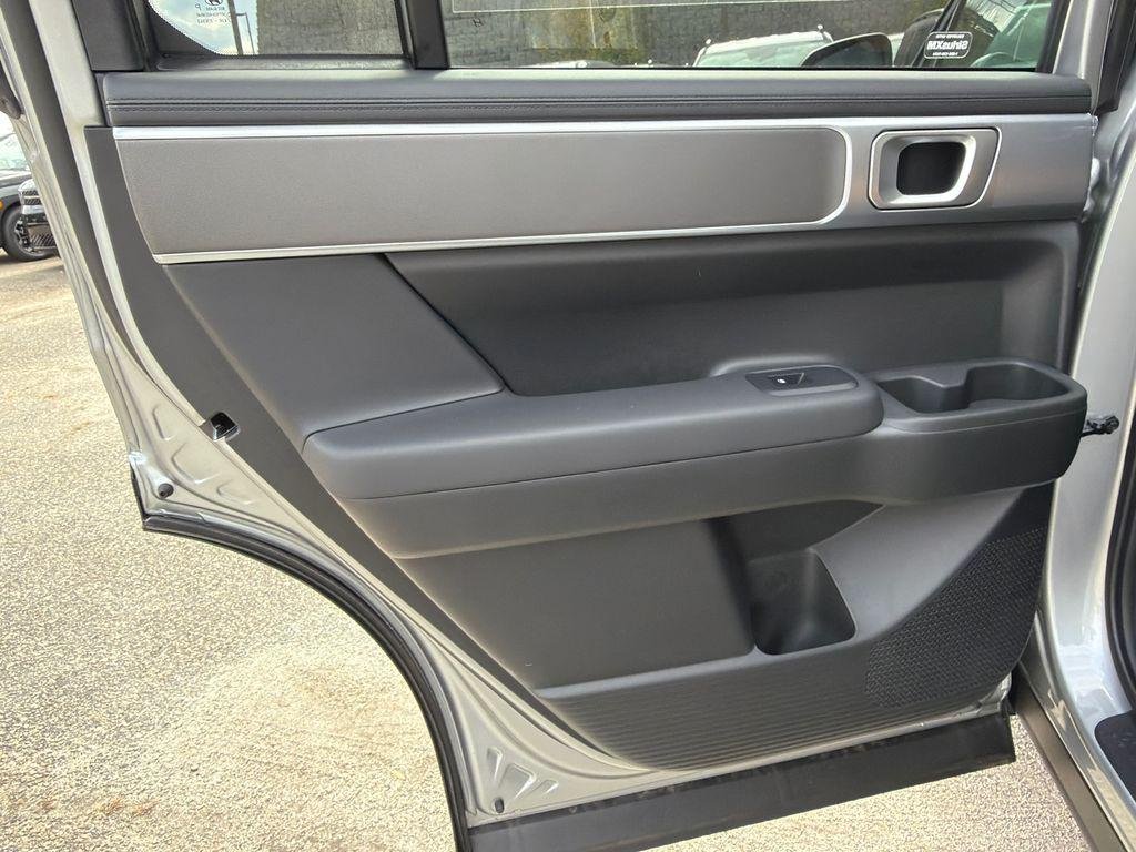 New 2026 Silver Hyundai SE image 22