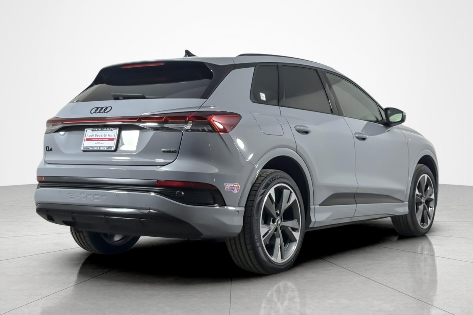 Used 2024 Pebble Gray Audi Premium Plus 50 quattro image 5