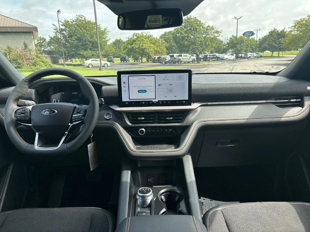 New 2026 Gray Ford Tremor image 2