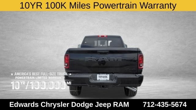 New 2026 Diamond Black Crystal Pearl-Coat Exterior Paint RAM Tradesman image 8