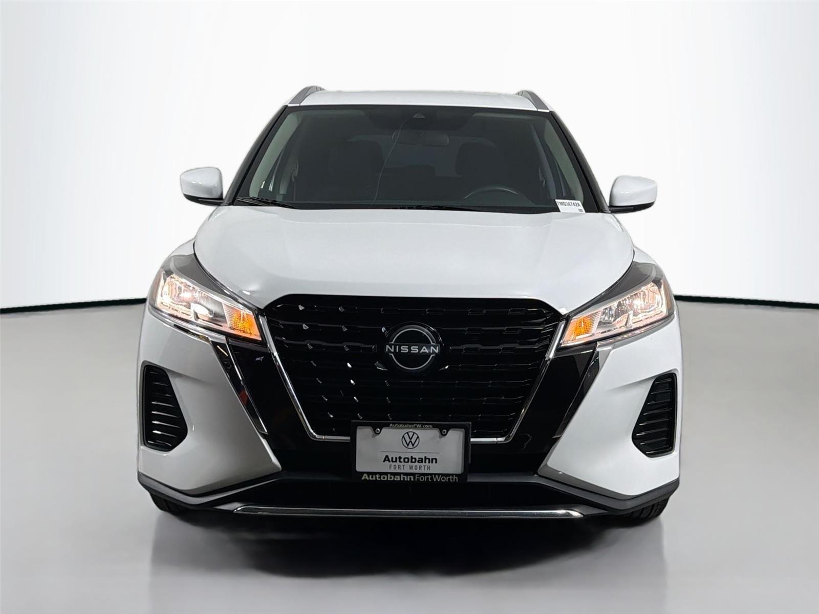 Used 2023 Fresh Powder Nissan SV image 2