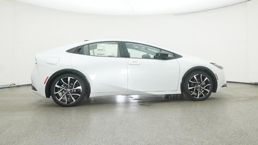 New 2026 Wind Chill Pearl Toyota XSE Premium image 64