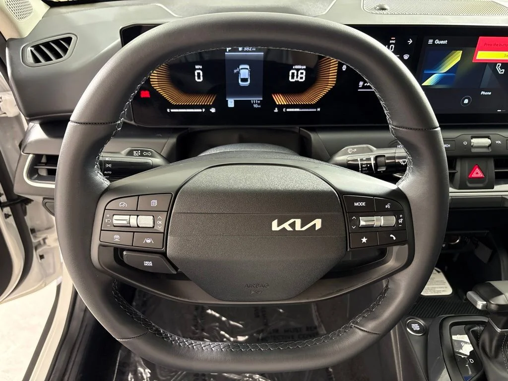 New 2026 Snow White Pearl Kia EX image 28