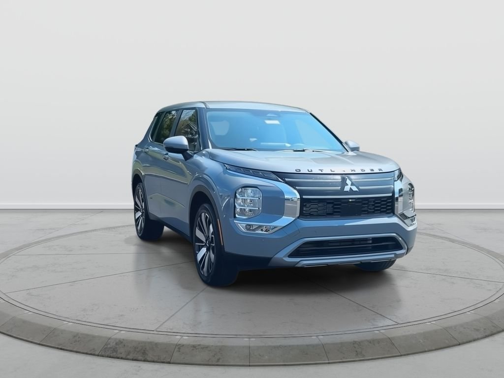 New 2026 MOONSTONE GRY M Mitsubishi SE image 9
