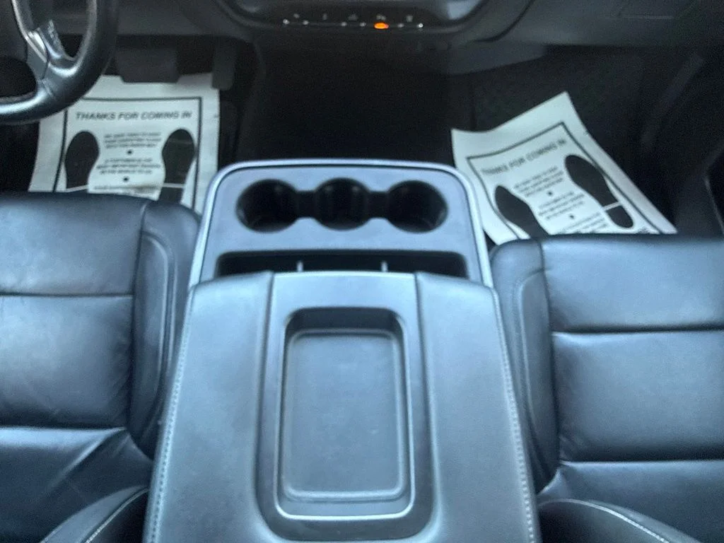 Used 2015 Silver Chevrolet LT image 29