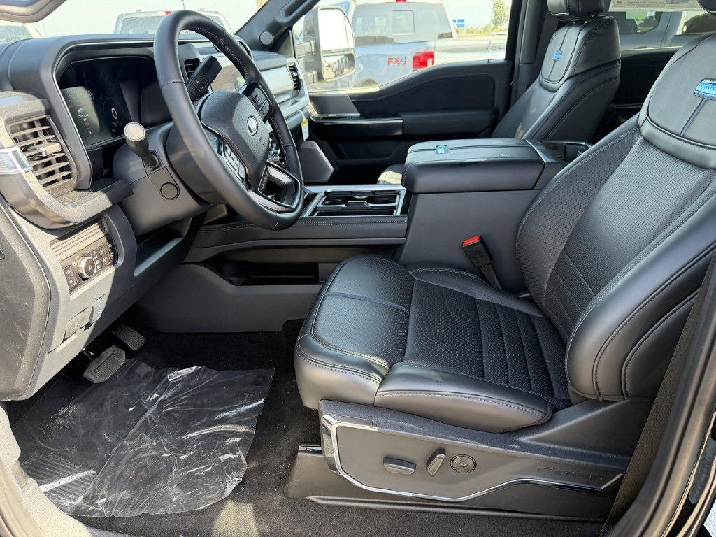 New 2026 Agate Black Metallic Ford F-250® Platinum® image 27