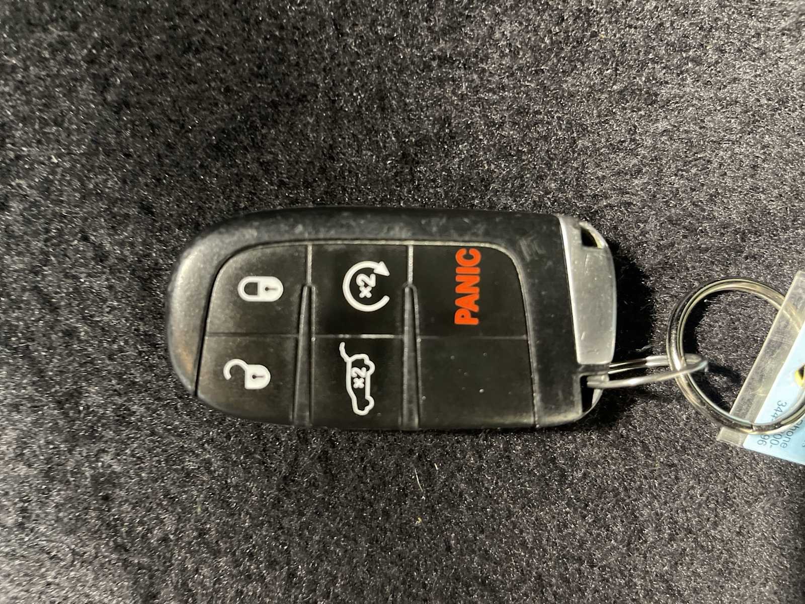 Used 2019 Diamond Black Crystal Pearlcoat Jeep Limited image 20