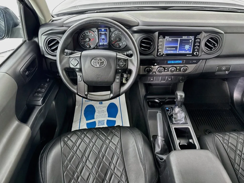 Used 2022 Midnight Black Metallic Toyota SR image 26