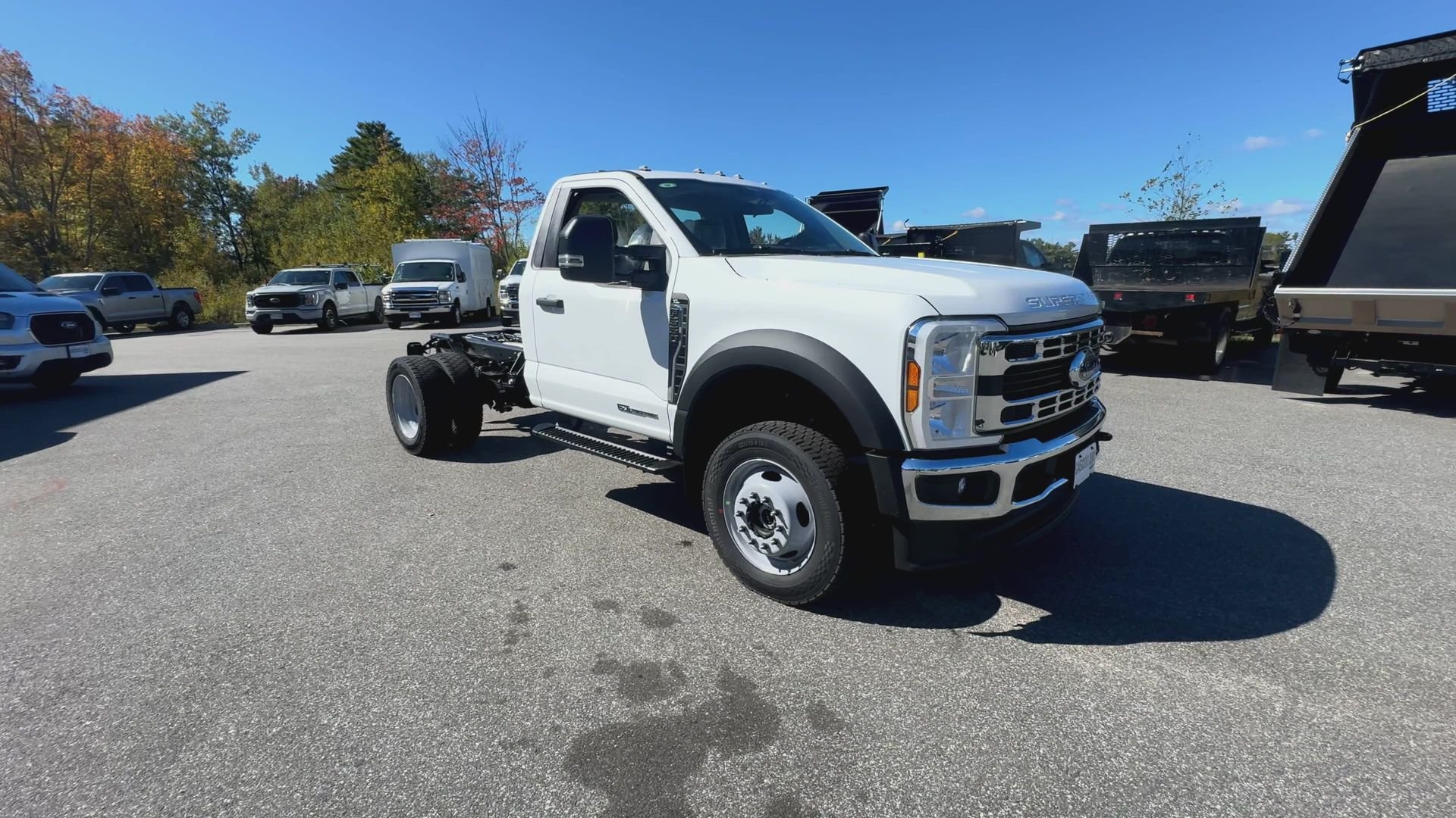 New 2026 Oxford White Ford F-550® XL image 14