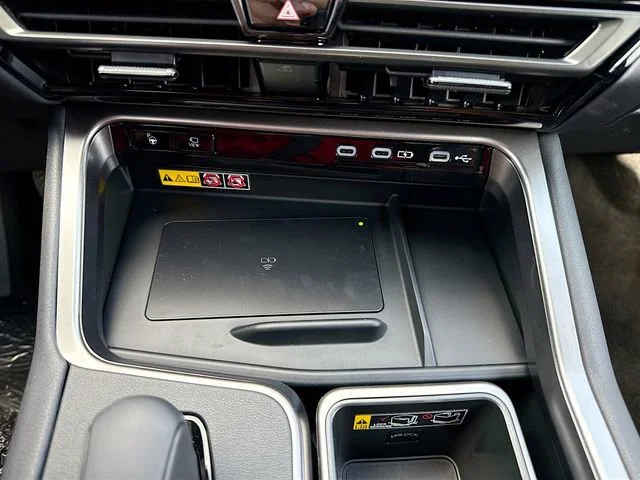 New 2026 Wind Chill Pearl Lexus PREMIUM AWD image 33
