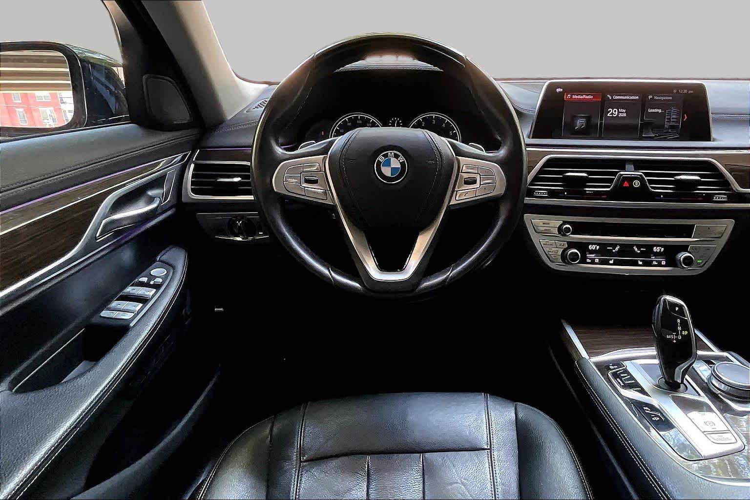 Used 2018 Black Sapphire Metallic BMW 740i image 5
