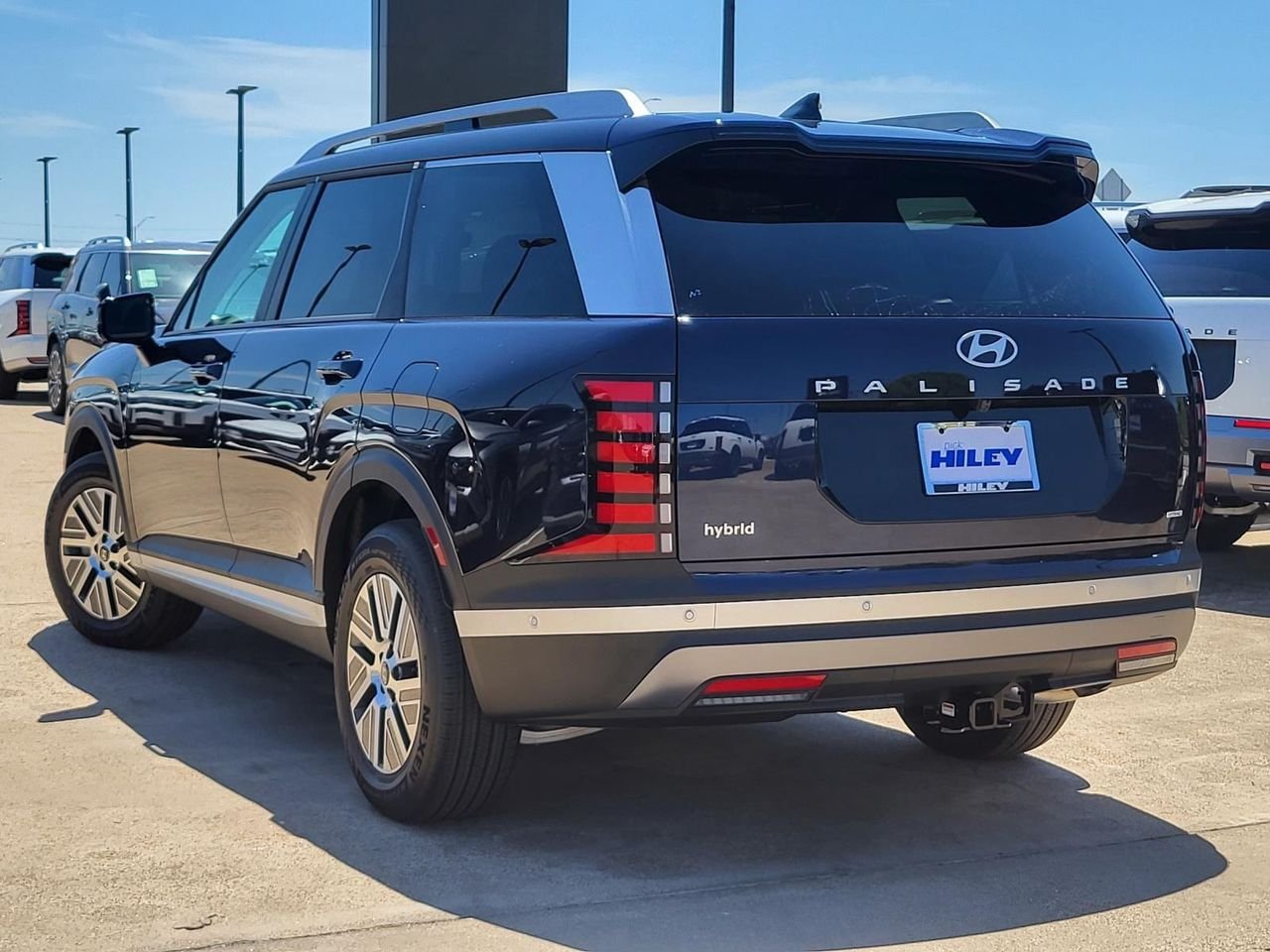 New 2026 Pacific Sapphire Hyundai SEL Premium 7P image 3