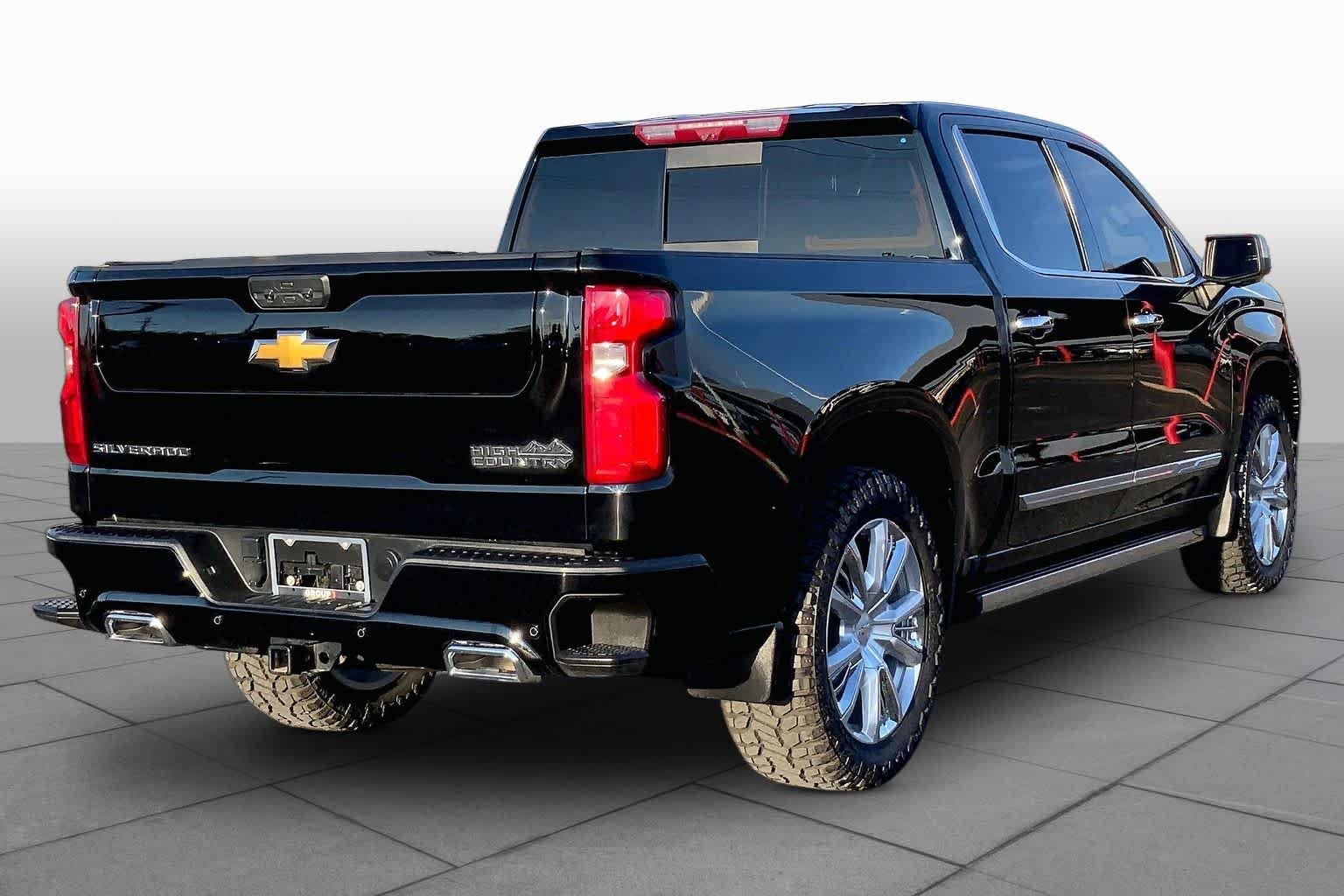 Used 2024 Black Chevrolet High Country image 13