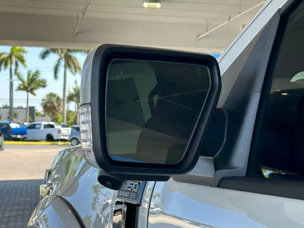 New 2026 Avalanche Ford Lariat image 16