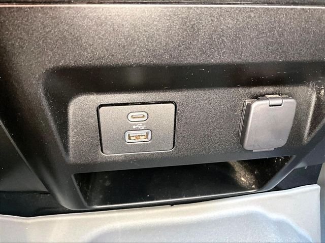 Used 2020 Red Ford XLT image 26