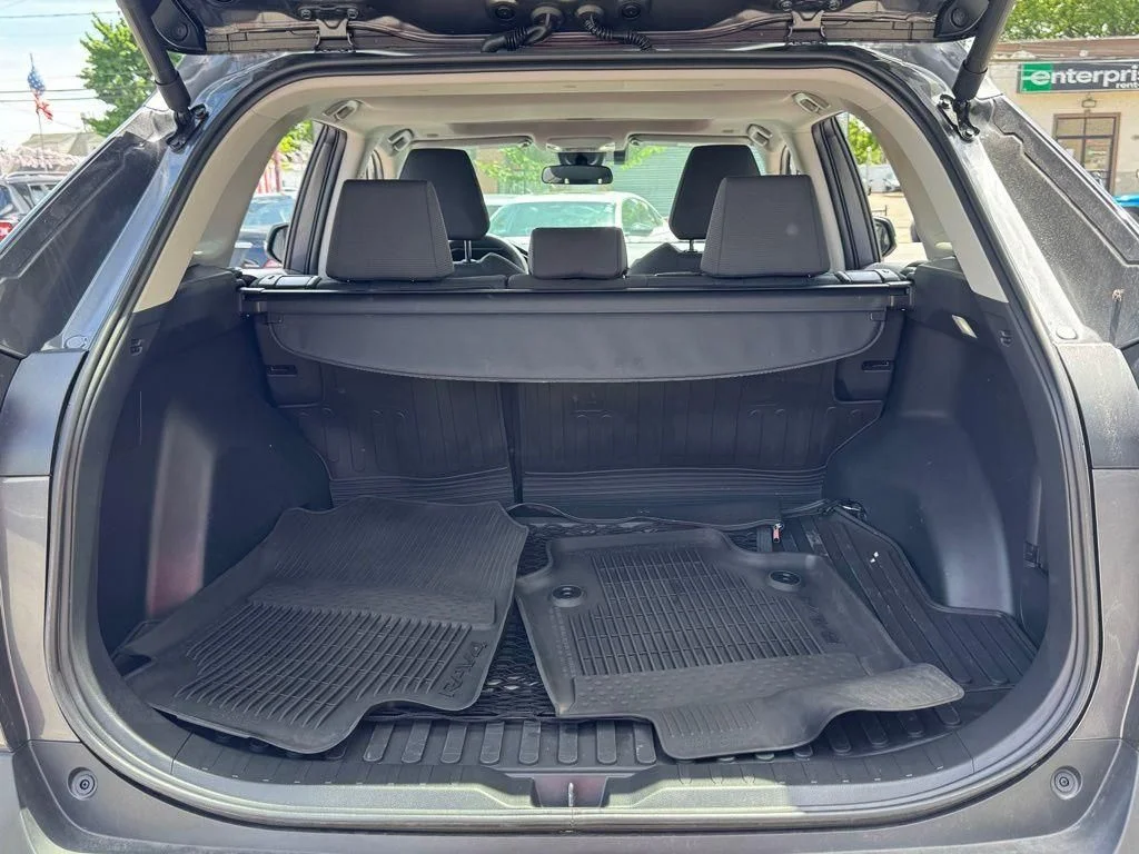 Used 2025 Gray Toyota XLE image 10