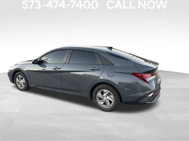 Used 2026 Gray Hyundai SE image 11