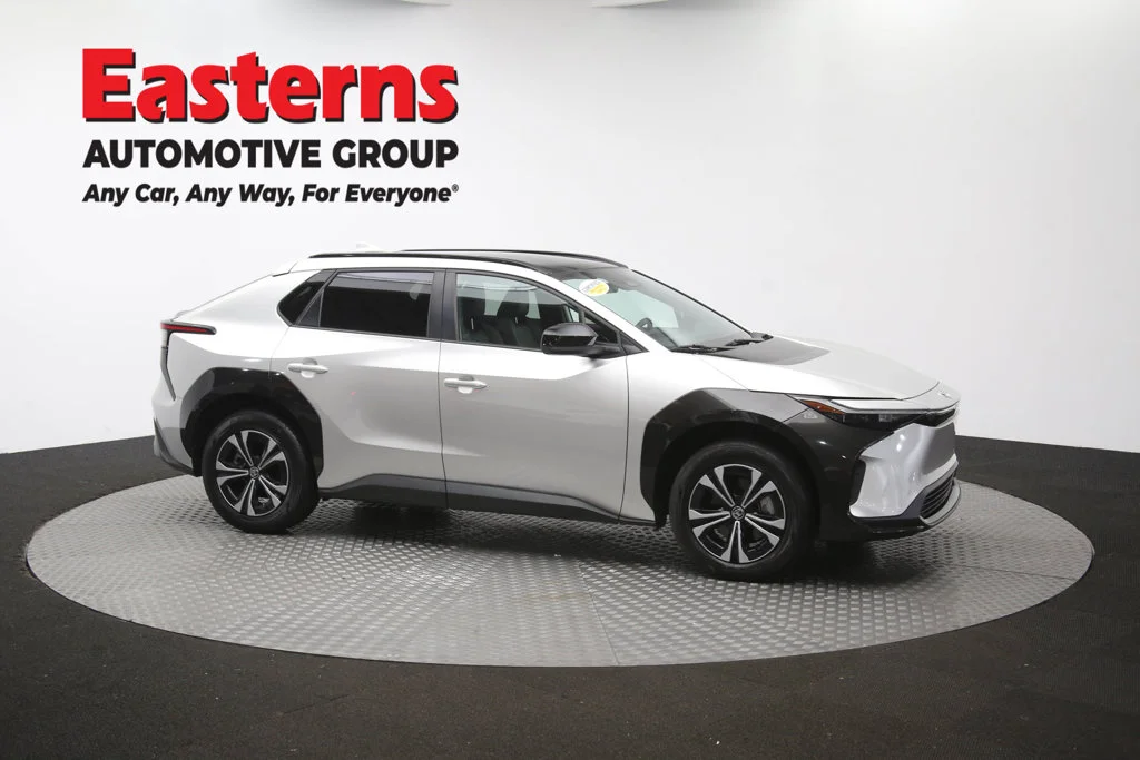 Used 2024 Silver Toyota XLE image 49