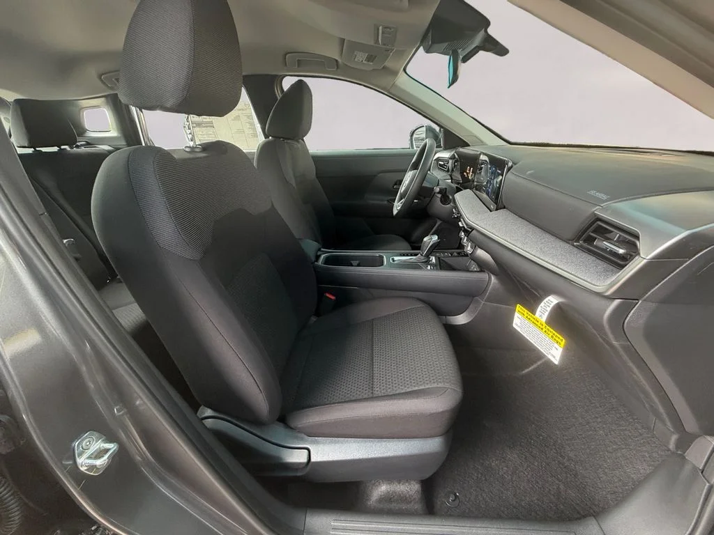 New 2026 Gray Nissan S image 17