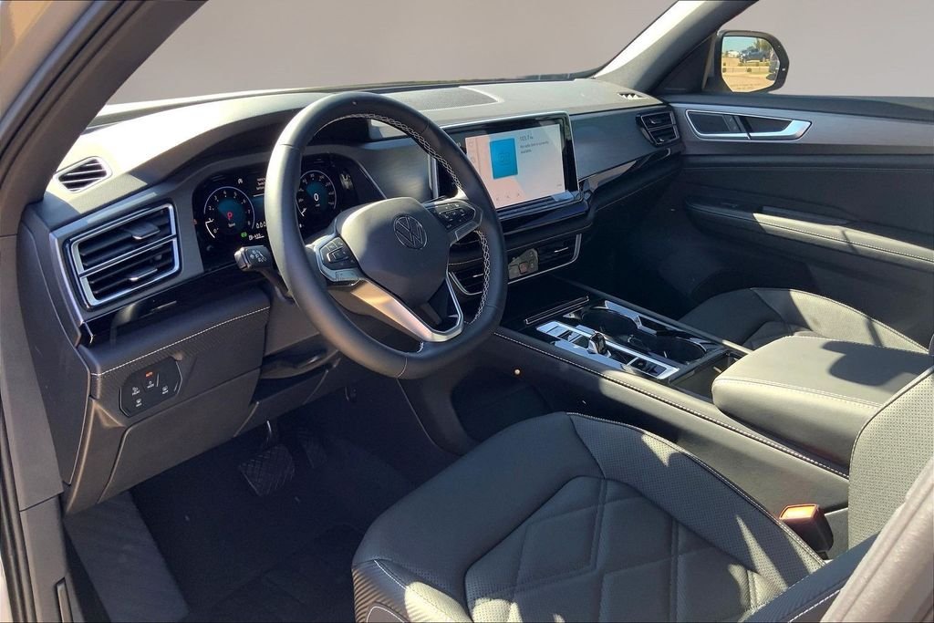 2026 Volkswagen Atlas Cross Sport SE w/Tech - Photo 7