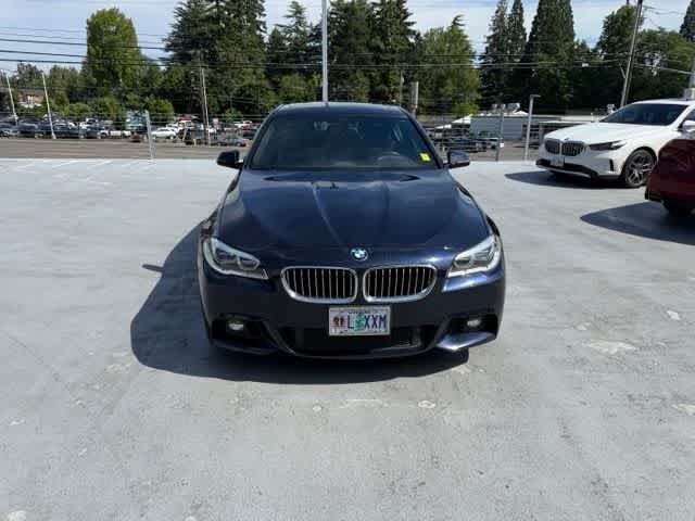 Used 2014  BMW 528i xDrive image 2