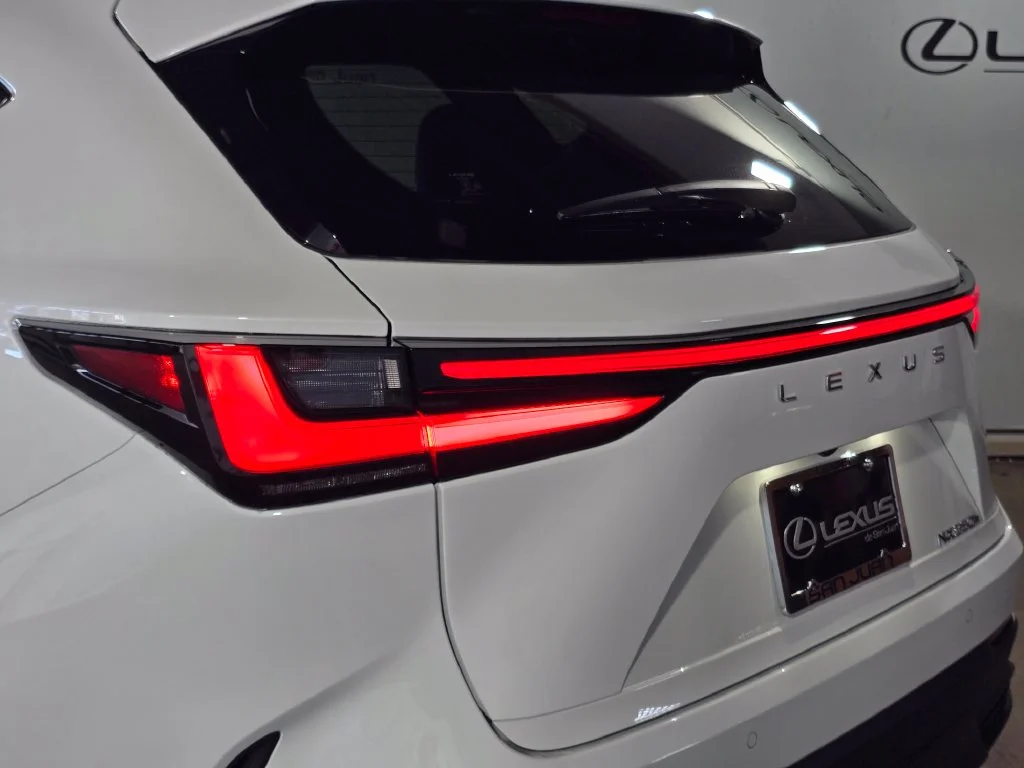 New 2026  Lexus 350h Base image 10